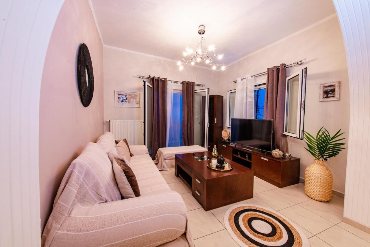 Yiannis Suite Santorini Fira  Eksteriør billede