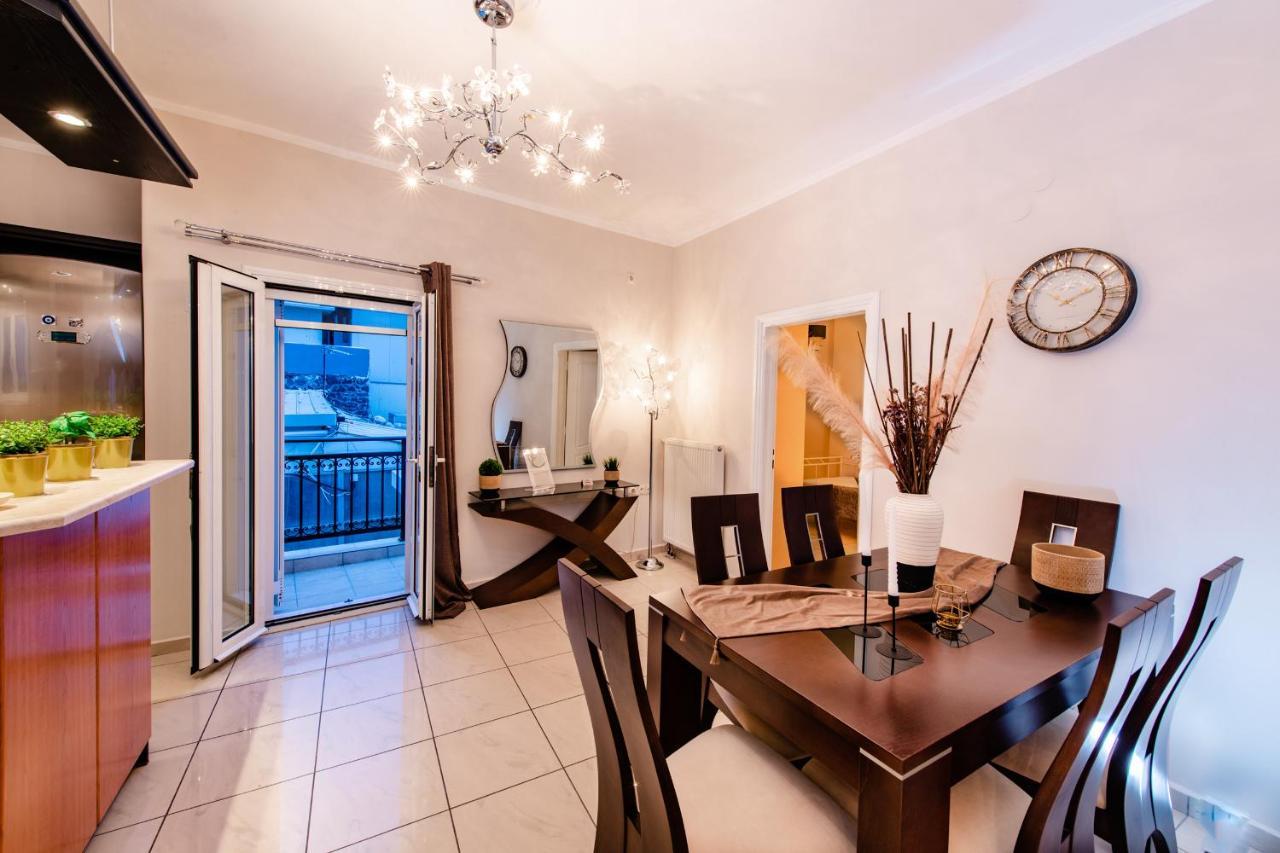 Yiannis Suite Santorini Fira  Eksteriør billede